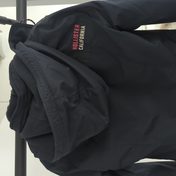 Hollister all-weather jacket - Picture 3 of 5